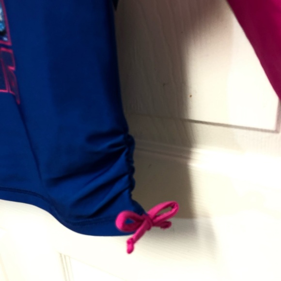 L.O.L. Surprise UPF Style Queens 2-Piece Metallic Swim Suit - Picture 3 of 14